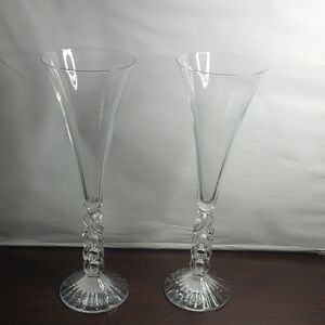 Elegant Clear Glass Champagne Flutes